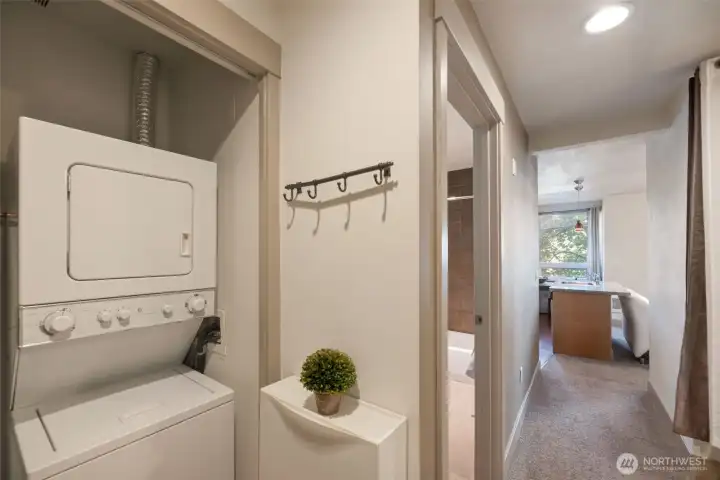 Convenient in-unit washer/dryer