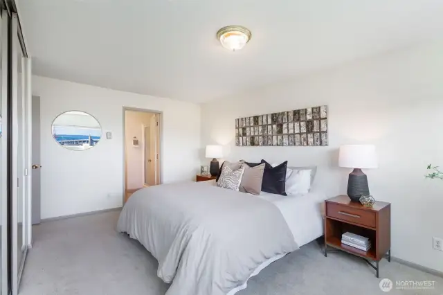 Primary suite