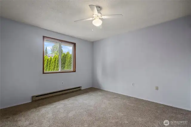 Upper level bedroom 1