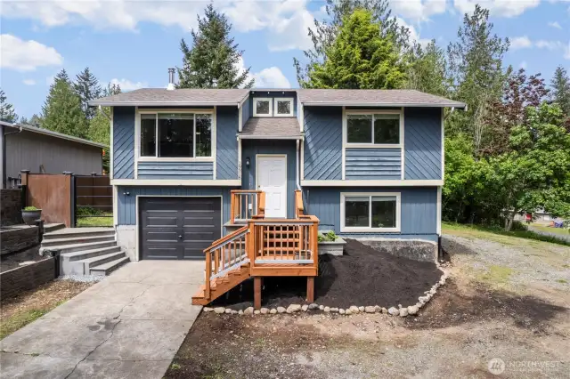 House sits up with privacy but light filled