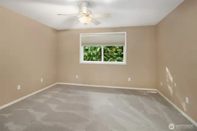 Additional bedroom.