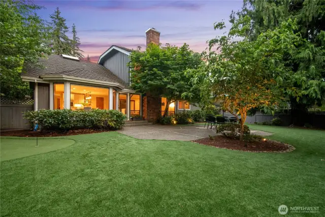 Over 11, 000 sqft yard