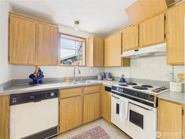 Efficient workspace allows to whip up a meal quickly.