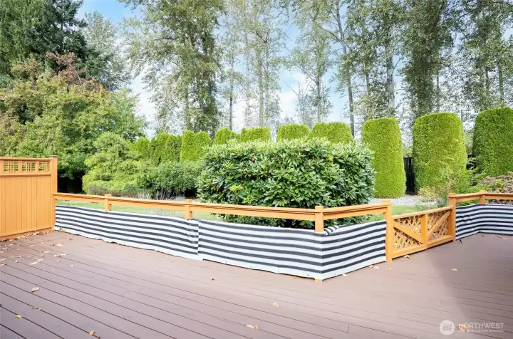 Gorgeous Trex deck offers plenty of space for barbecues and quiet evenings.