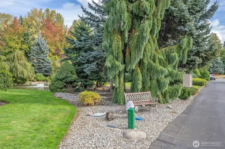 Picturesque community setting with tranquil ponds, and sparkling fountains.