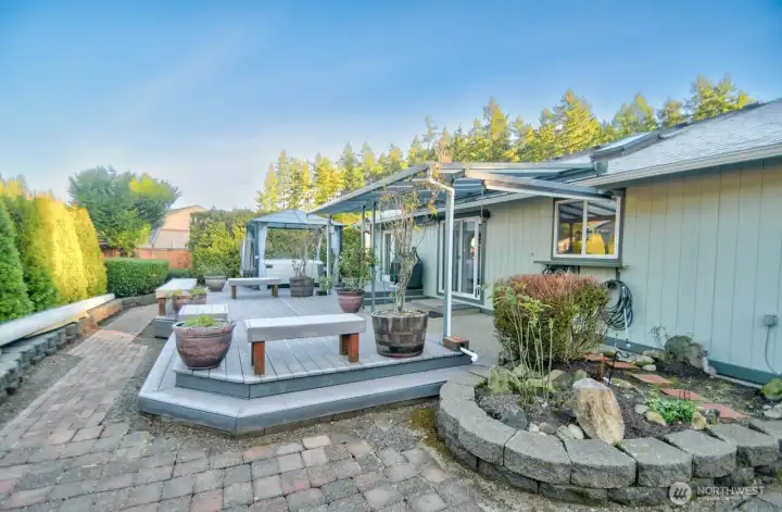 BACK DECK OFF KITCHEN WITH HOT TUB