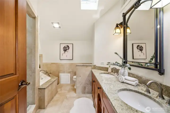 Updated Primary Ensuite