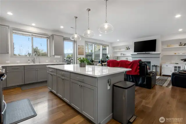 Another view of the kitchen