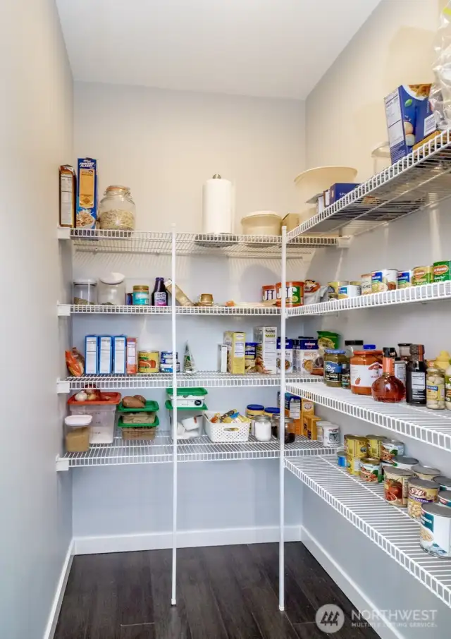 Walk in pantry