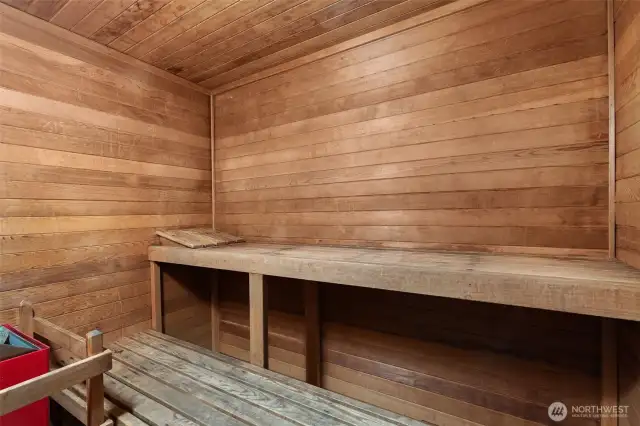 Enjoy the outdoor pool, hot tub, sauna and clubhouse