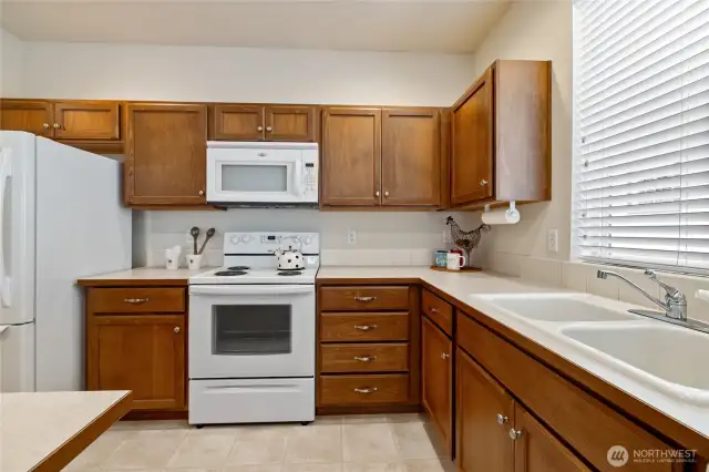 All appliances included with sale.