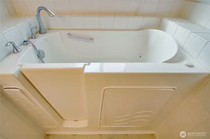 Walk in tub/shower in ADU