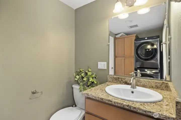 Plus an additional exit to the back deck!