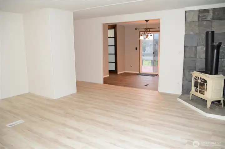 Propane fireplace just waiting to be hooked up to owned propane tank~