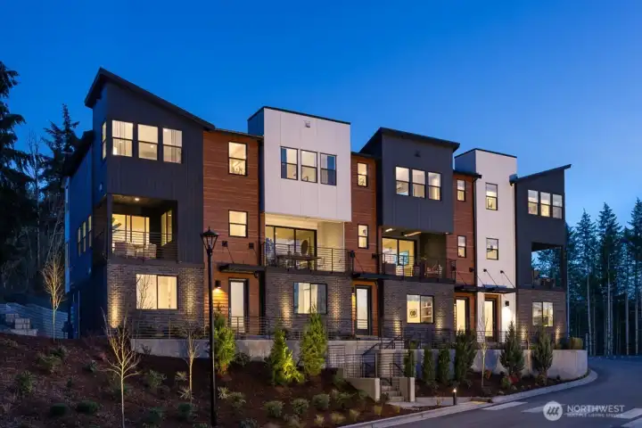 Welcome to Cross Kirkland Towns by Toll Brothers!