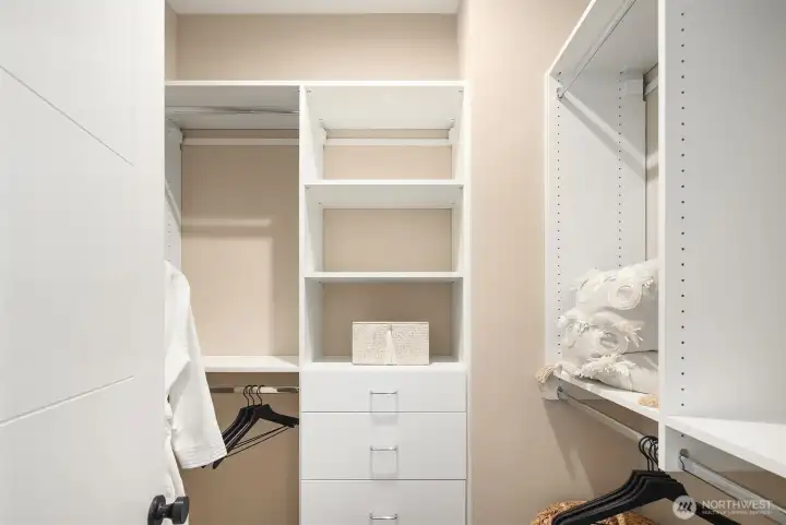 Photos of the Maryhill for illustration purposes only & are not of the Maryhill available for purchase. Home selections will vary.