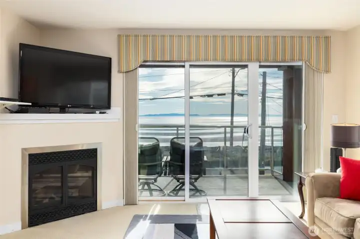 Looking out the sliding glass doors to the oversized lanai and the famed Birch Bay beyond.