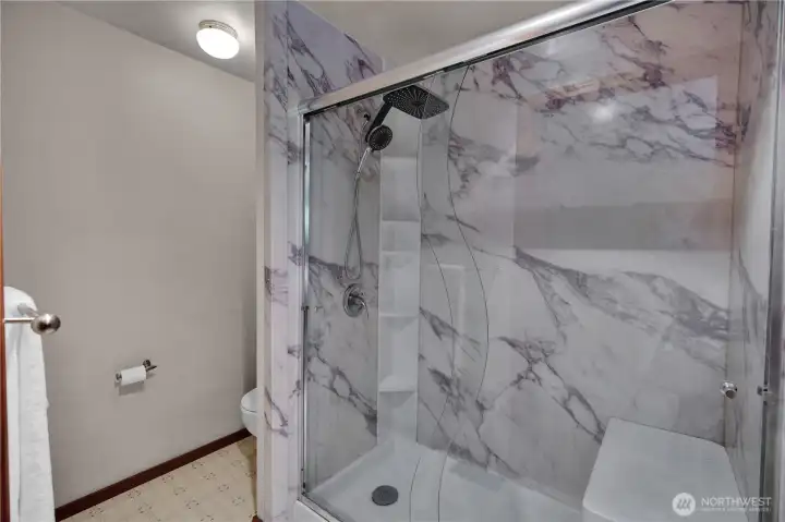 Primary ensuite