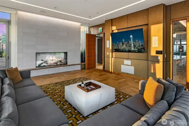 owners viewing lounge