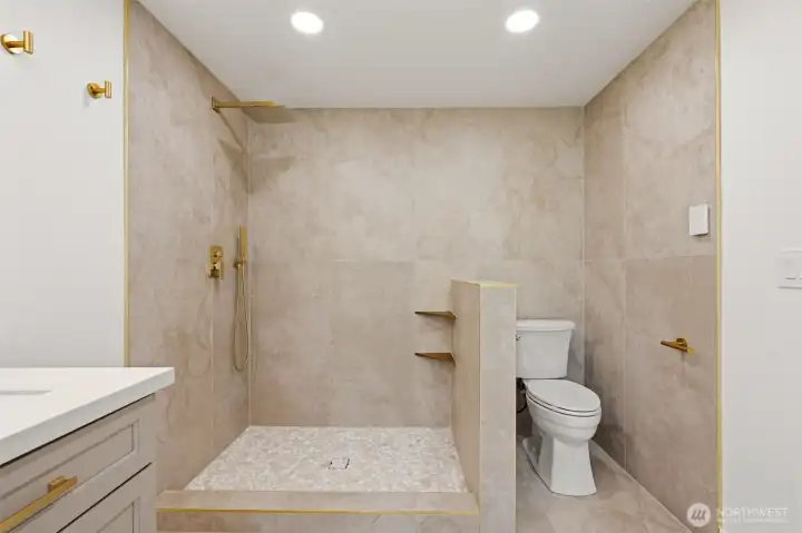 **Glass was installed AFTER photos were taken**