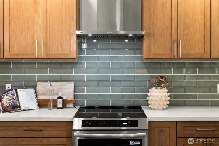 Energy star induction range makes cooking fast and enjoyable, and check out this gorgeous backsplash! Energy star induction range makes cooking fast and enjoyable, and check out this gorgeous backsplash!