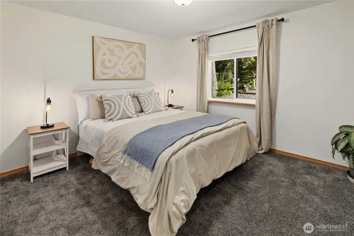 Large guest bedroom #1 Large guest bedroom #1