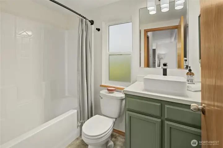 Shared bathroom with fresh upgrades. Shared bathroom with fresh upgrades.