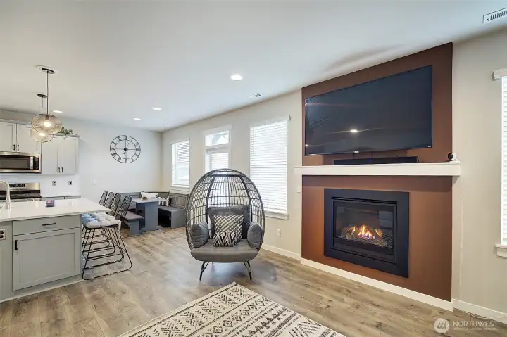 Open concept living creates an effortless connection between cooking, dining and gathering.