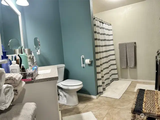 Main Bathroom