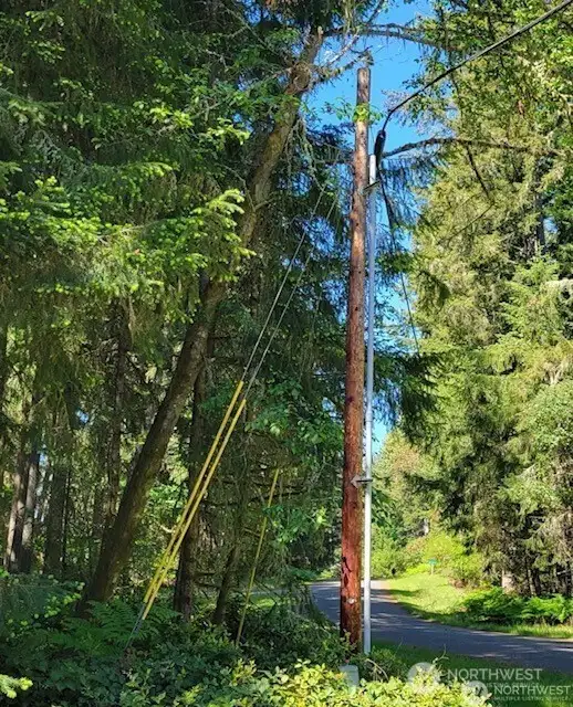 Power on same side of street, couple lots to the north.