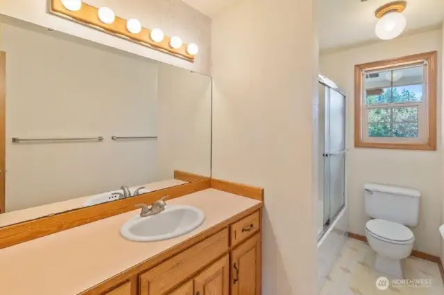 The hall bath.