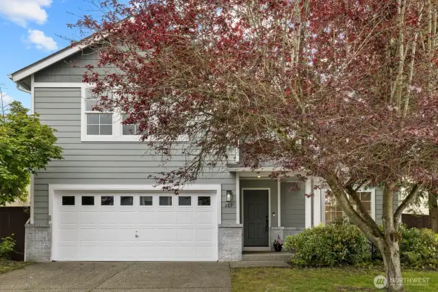 Built in 2001 and offering 2,670 square feet of living space, this true 5-bedroom home provides plenty of room for everyone!
