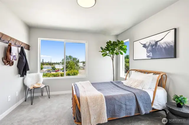 Photographs are for illustrative purposes only. Features, finishes, interior/exterior colors, landscaping and floorplan shown may vary from actual homes built.