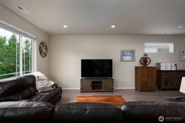 Large livingroom