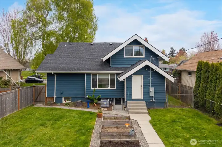 Raised garden beds just in time for planting season!