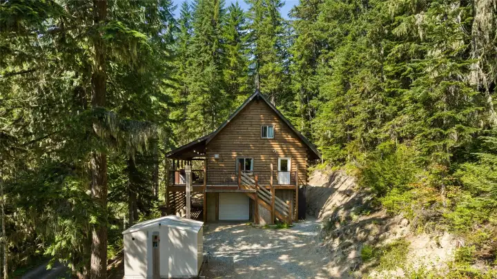 Another view of this charming cabin tucked in the mountains of the Easton Ridge and Roaring Creek community.
