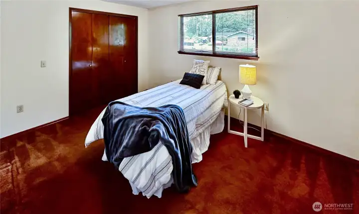 2nd Bedroom