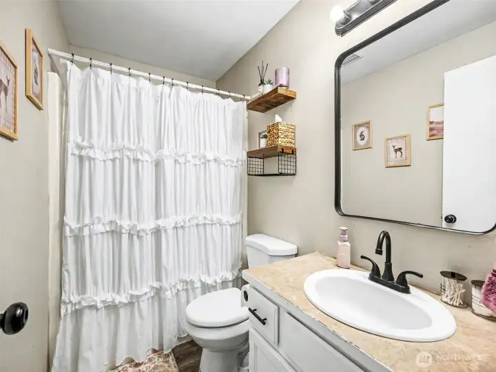 Bathroom #2