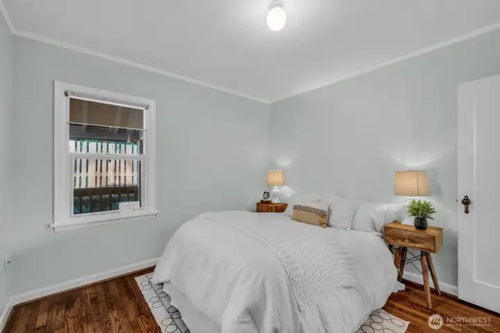 bedroom 1 on the main