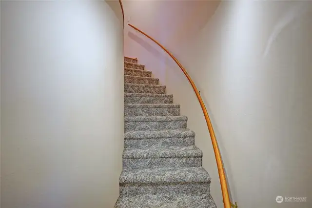 Cool curved staiway..