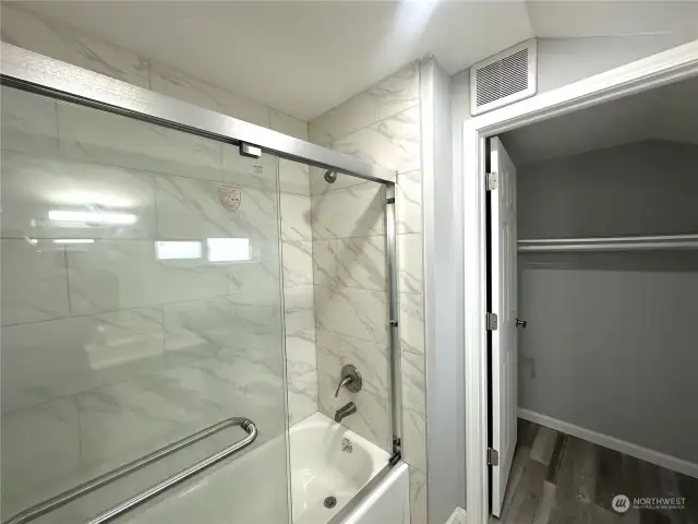 Primary Bathroom w/ Walk-in-Closet