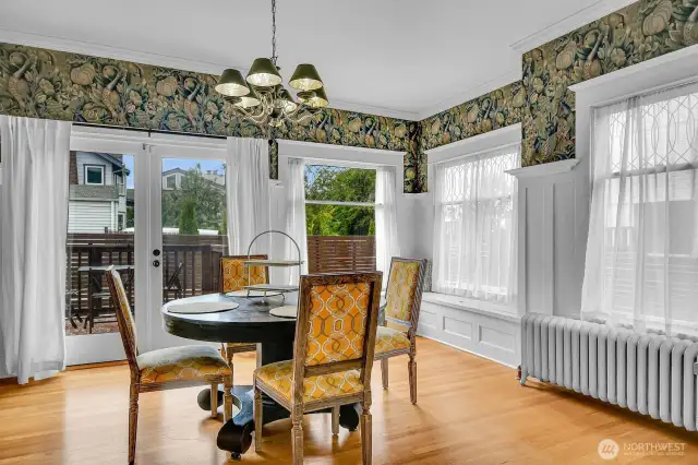 A dining room to seat all your friends for holidays.