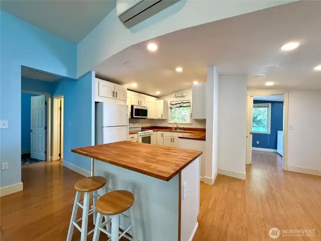 New butcher block kitchen countertops