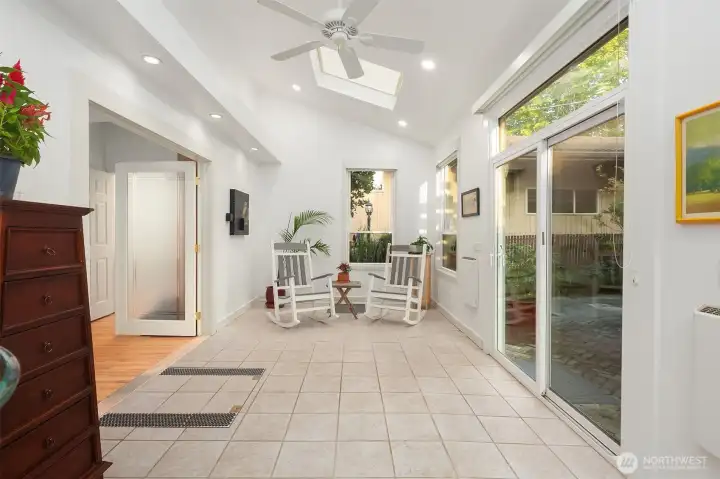 Summer and winter ceiling fan enhance year-round comfort