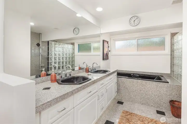 Primary bedroom bathroom with jetted tub!
