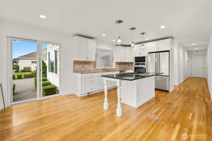 Hardwood floors throughout Kitchen