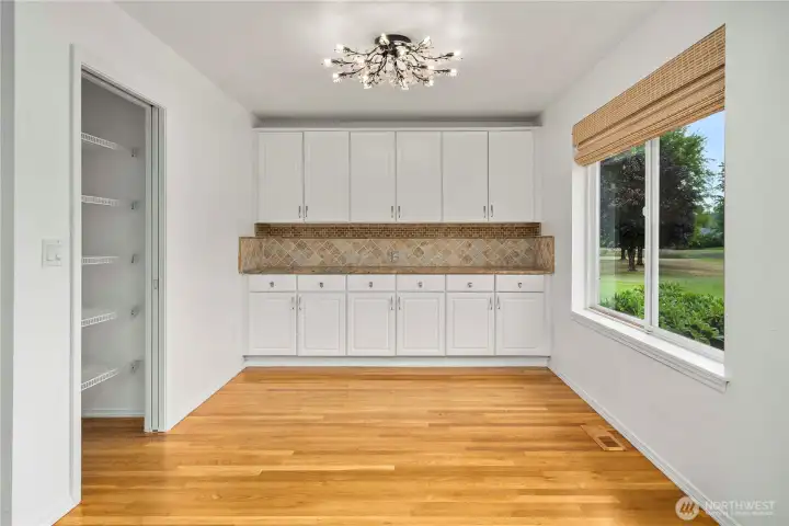 Ideal nook with sliding door to patio.