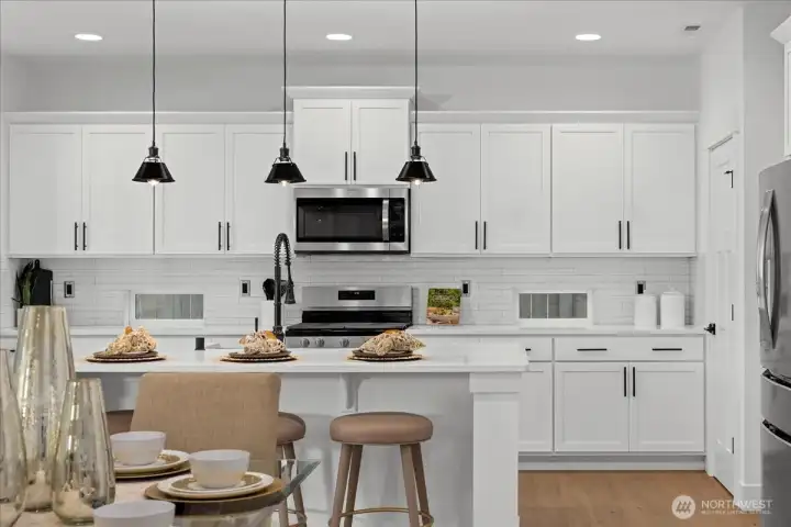 Statement Black Pendant Lights Complements the Modern Design