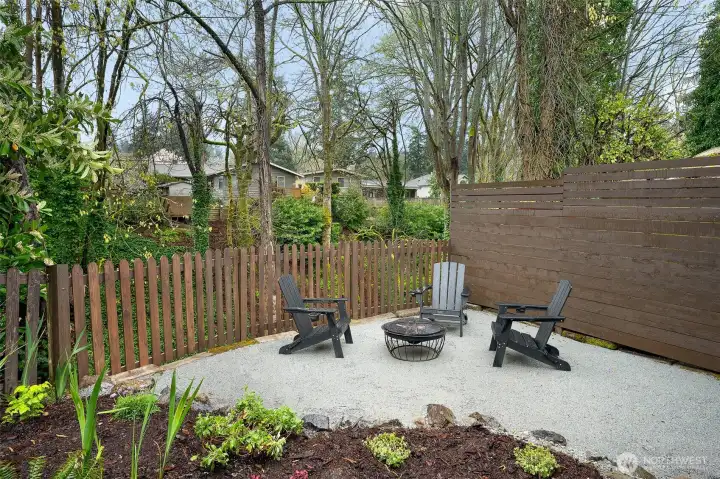 New crushed granite patio to enjoy privacy, greenery & birdsong