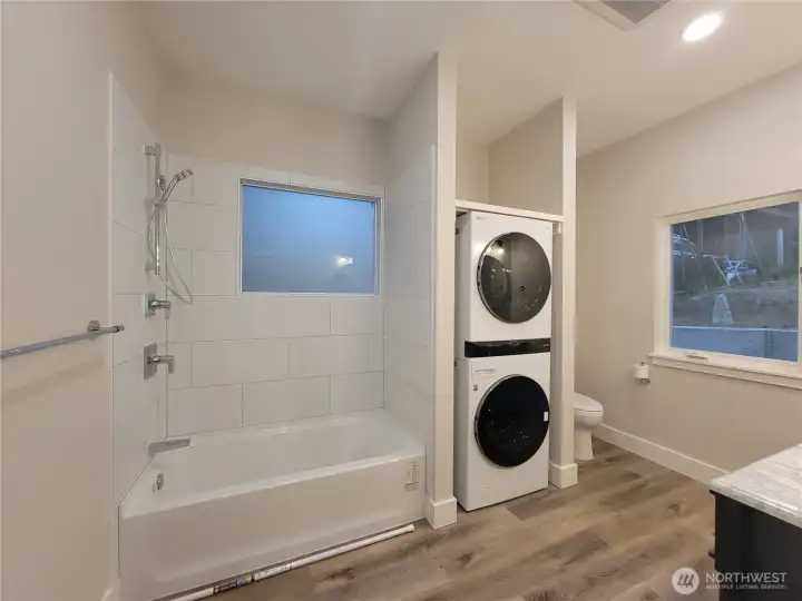 Unit A - full bath/laundry combo... Unit A - full bath/laundry combo...